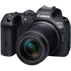 CANON EOS R7 + RF-S 18-150 mm