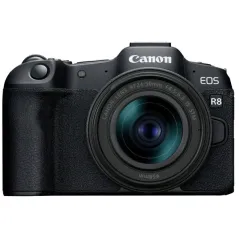 CANON EOS R8 + RF 24-105mm f/4-7.1 IS STM
